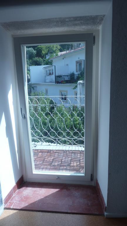Ribeira Dos Marinheiros Amarelo Apartman Sintra Kültér fotó